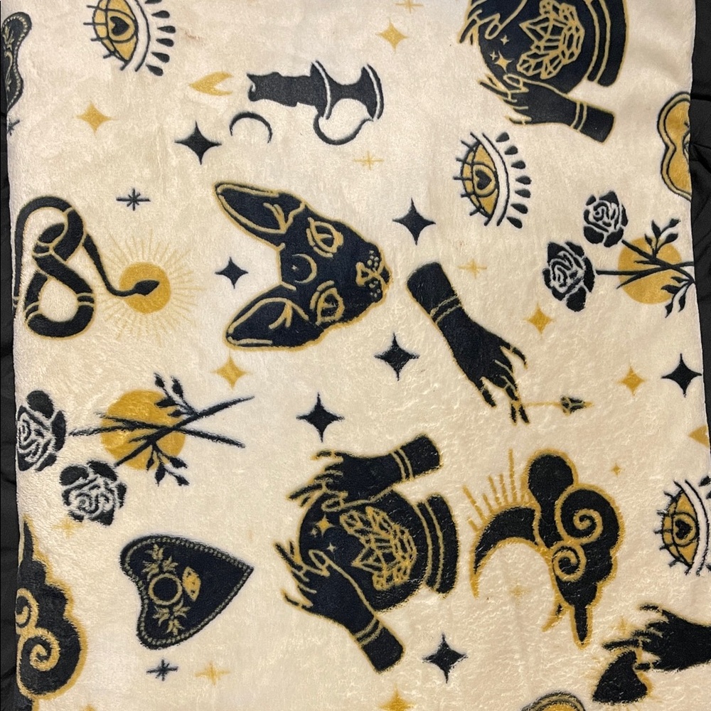 Mystical Cream and Black Blanket with Gold Accents